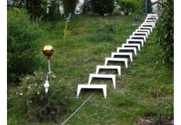 Hangtreppe für kleine Gärten